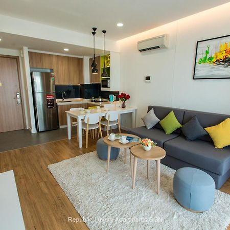 Republic Apartments Saigon Airport 胡志明市 外观 照片